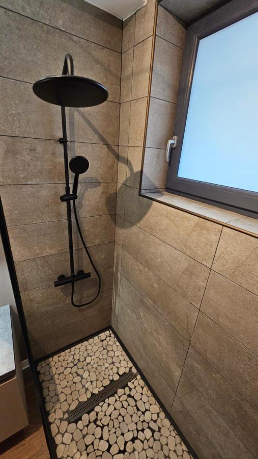 Deluxe Cozy Studios On Central M Eminescu Street #Târgu-Mureş Exteriör bild