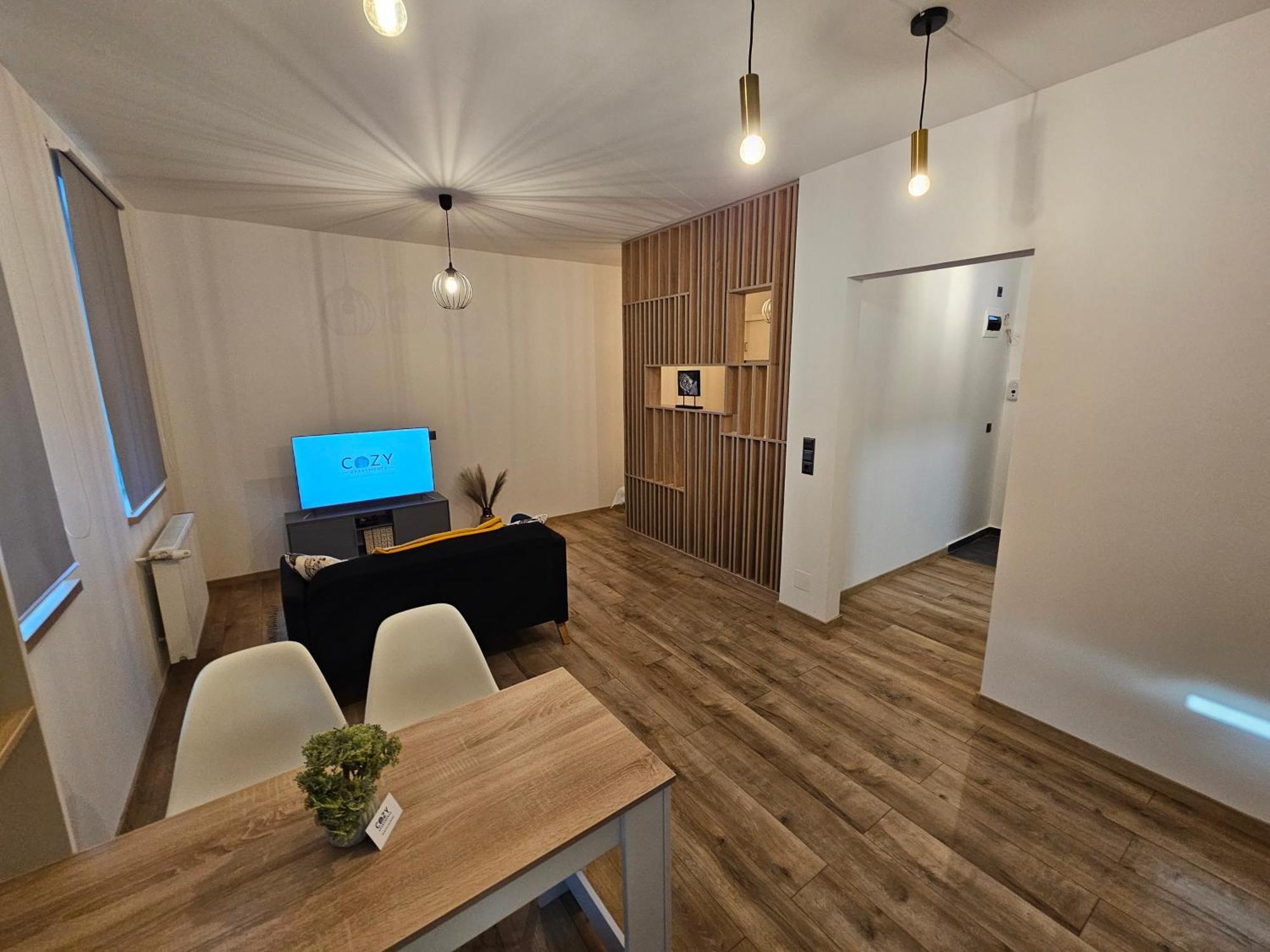 Deluxe Cozy Studios On Central M Eminescu Street #Târgu-Mureş Exteriör bild